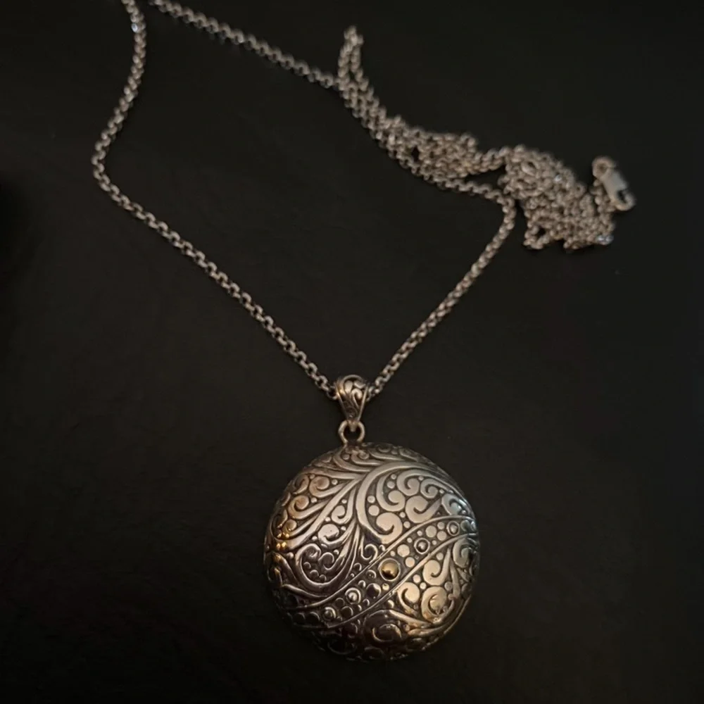Devata Sterling silver & 18k Bali Pendant